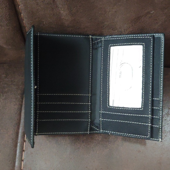 Wallet - Picture 4 of 5